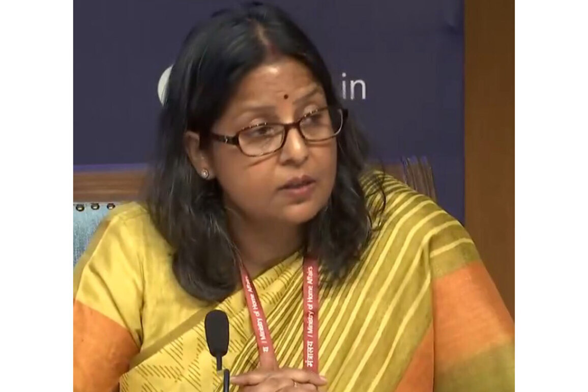 India has adequate fuel stocks, commercial LPG restored to 70%: Petroleum Ministry