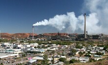 Grant to extend life of Glencore smelter