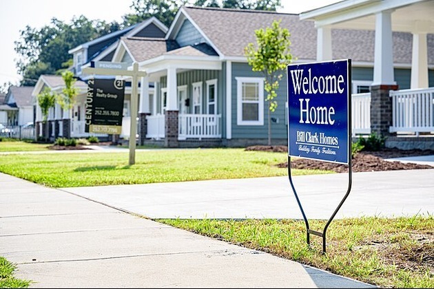 Housing tilts to buyers, but war lifts mortgage rates