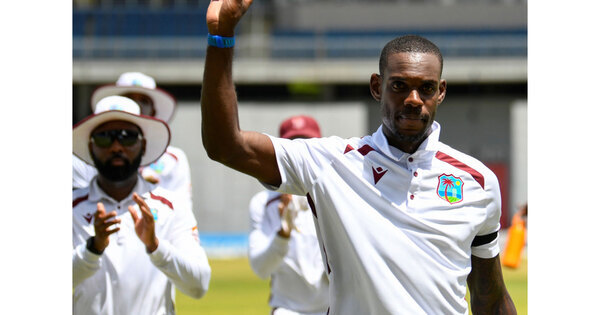 Justin Greaves scripts history with five consecutive wicket maidens during WI vs PAK 1st Test