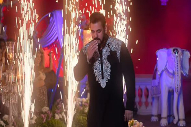 Salman Khan, Rashmika Mandanna set the dance floor on fire in 'Zohra Jabeen' teaser from Sikandar