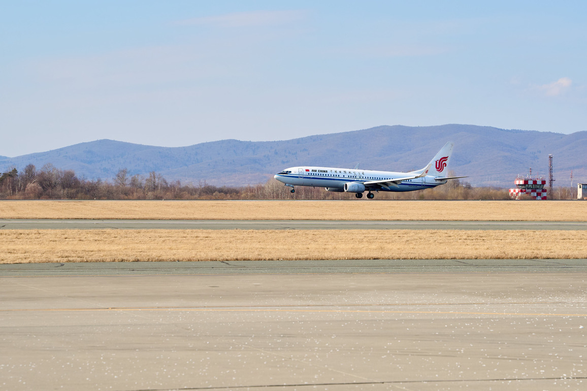 RUSSIA-VLADIVOSTOK-AIR CHINA-ROUND-TRIP FLIGHT SERVICE