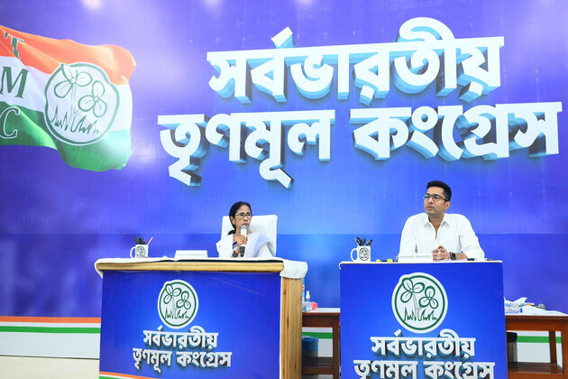 Mamata Banerjee holds virtual meeting with counting agents, outlines their responsibilities