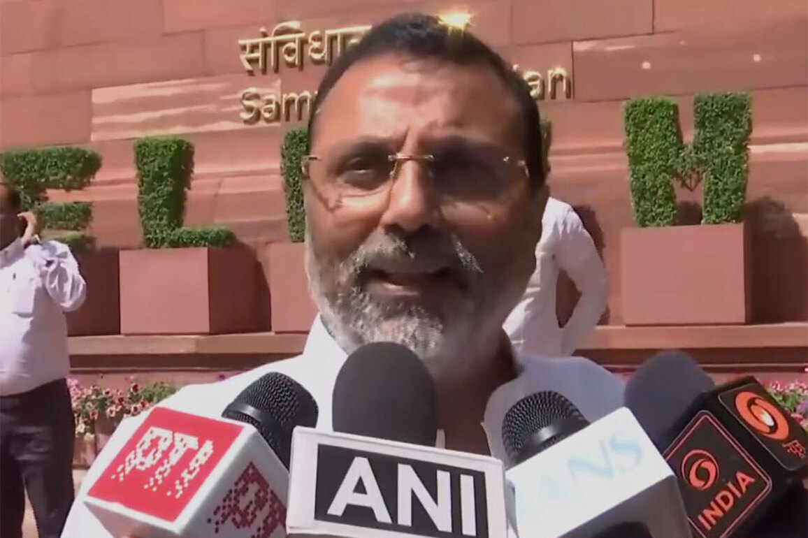 Nishikant Dubey defends his remarks on Biju Patnaik, says "BJP has always stood by Biju Babu when Congress did injustice"