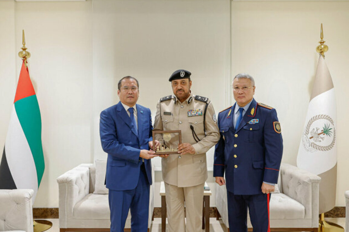 Sharjah Police strengthens security ties with Kazakhstan