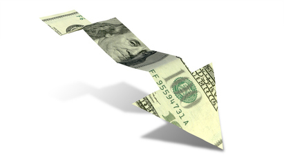 How can investors take advantage of US dollar dip?