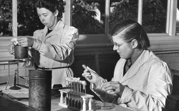 Historyclassichutton1955257 main 580x358.jpg
