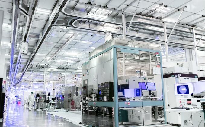 The clean room at Intel's new Fab 34 in Ireland. Credit: Intel