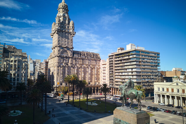 Photo Flash | Uruguay announces visa waiver for Chinese citizens