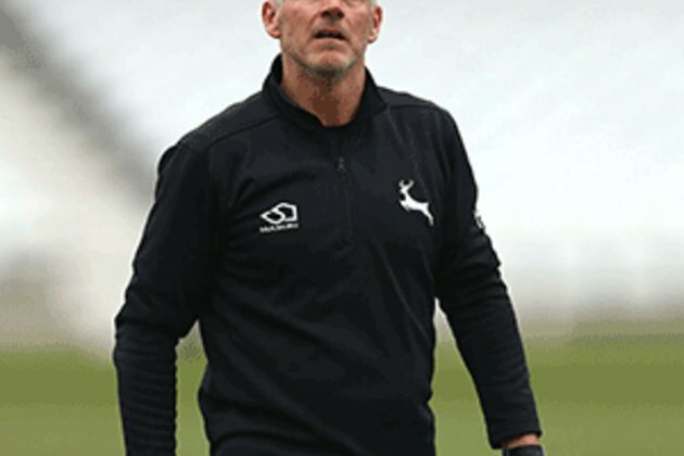 Moores dismisses Proteas link as &#039;paper speculation&#039;