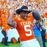 Texas' leading rusher Tre Wisner entering portal