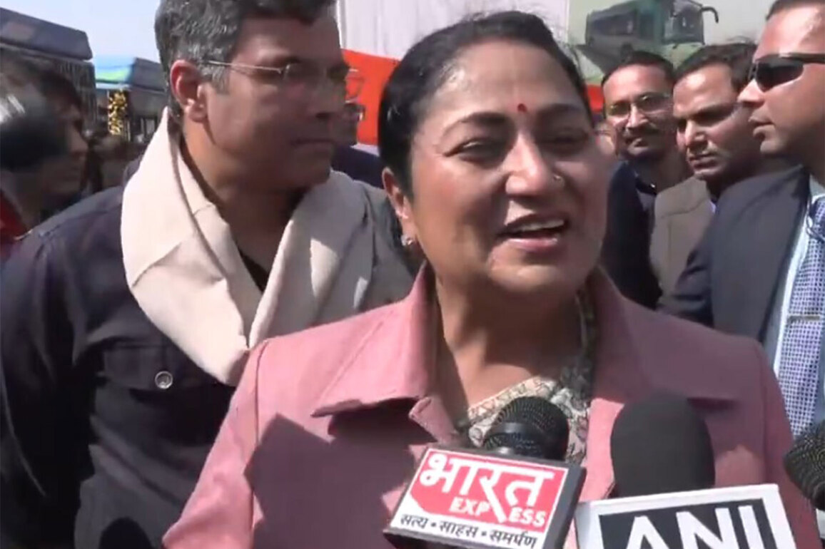 "This is the wonder of PM Modi's leadership": Delhi CM Rekha Gupta on inaugurating 4,000 EV buses