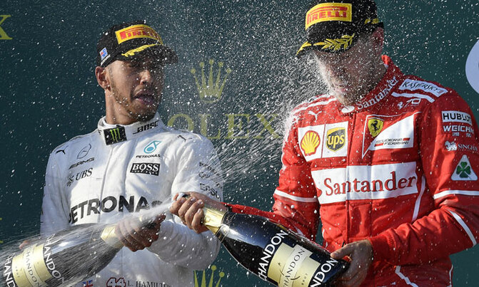 F1: Mercedes on red alert as Wolff backs Hamilton F1: Mercedes on red alert as Wolff backs Hamilton