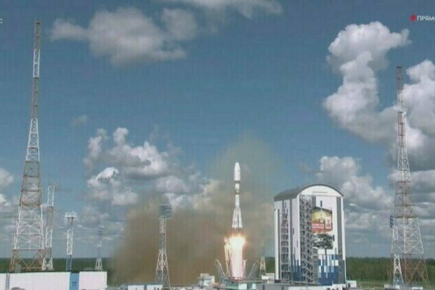 Russia launches Iranian satellite into orbit 