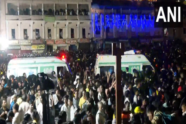 Some devotees fall unconscious due to humid conditions during Puri Rath Yatra; prompt medical response ensues