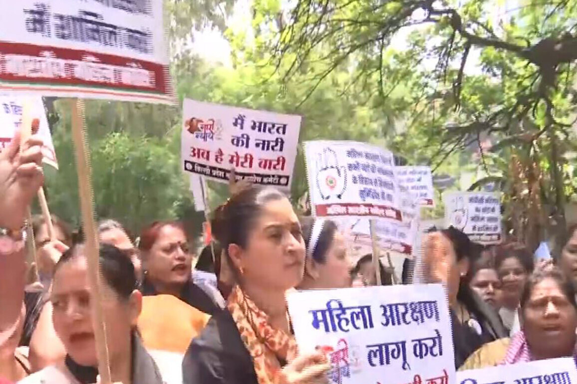 Congress holds protest against PM Modi's address on Women's Reservation Bill setback in Lok Sabha