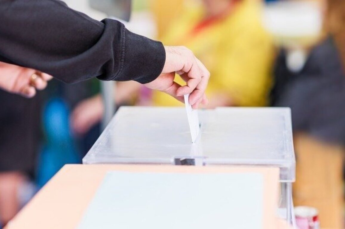 Virginians may restore voting rights to people with felony convictions