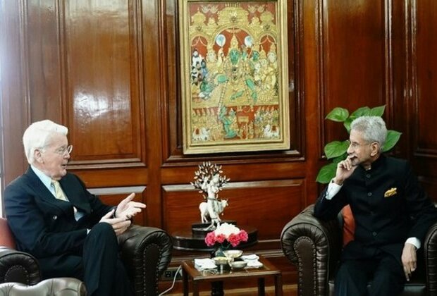 EAM Jaishankar meets former Iceland President, discusses Arctic cooperation