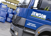 Nilfisk-ALTO is celebrates major supply contract with Jewson