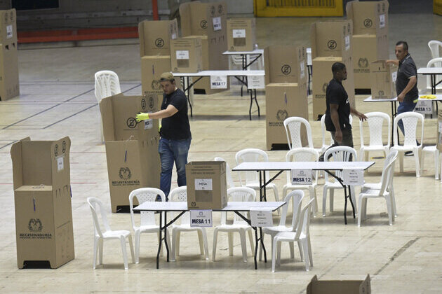 Colombia holds presidential election on Sunday