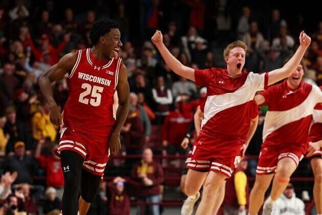 John Blackwell's buzzer-beater lifts Wisconsin over Minnesota