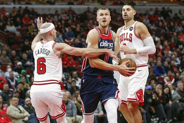 Bulls edge Wizards behind star-studded trio