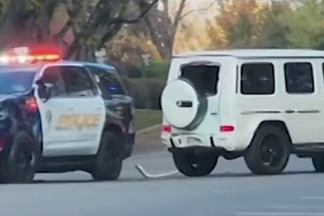 Man who threatened to blow up police station repeatedly runs over Pennsylvania officer
