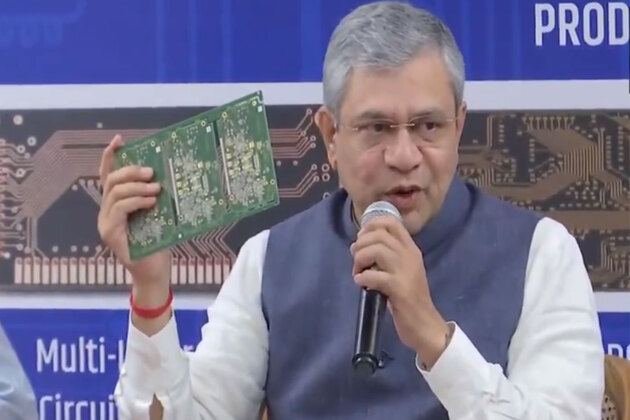 Seven new electronic component plants approved under Electronics Component Manufacturing Scheme: Ashwini Vaishnaw