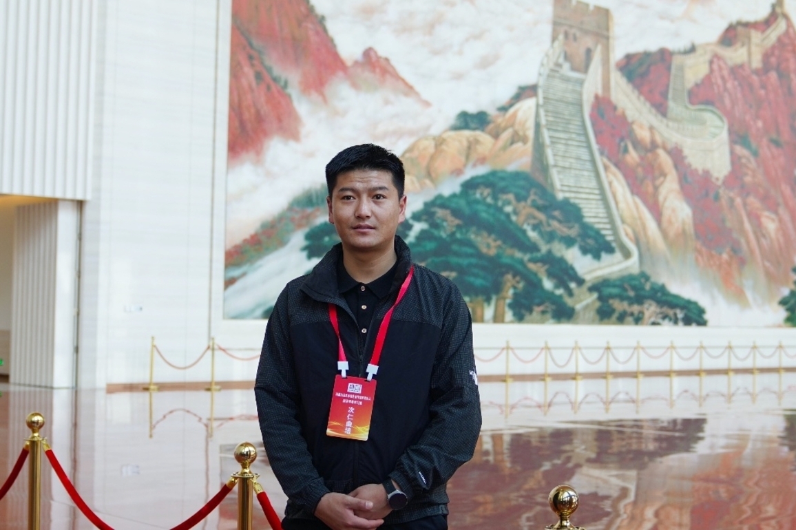 CHINA-XIZANG-YOUNG TIBETAN ENTREPRENEUR-POTATOES (CN)