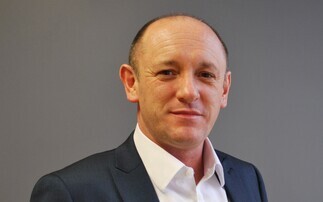 Directly authorised numbers fall as networks continue to attract advisers