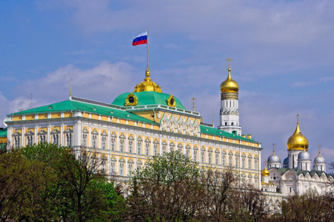 Putin Signs Decree Canceling Debts for New Recruits in Ukraine War