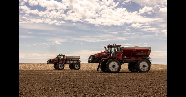Case Ih And Raven Unveil Autonomous Spreader
