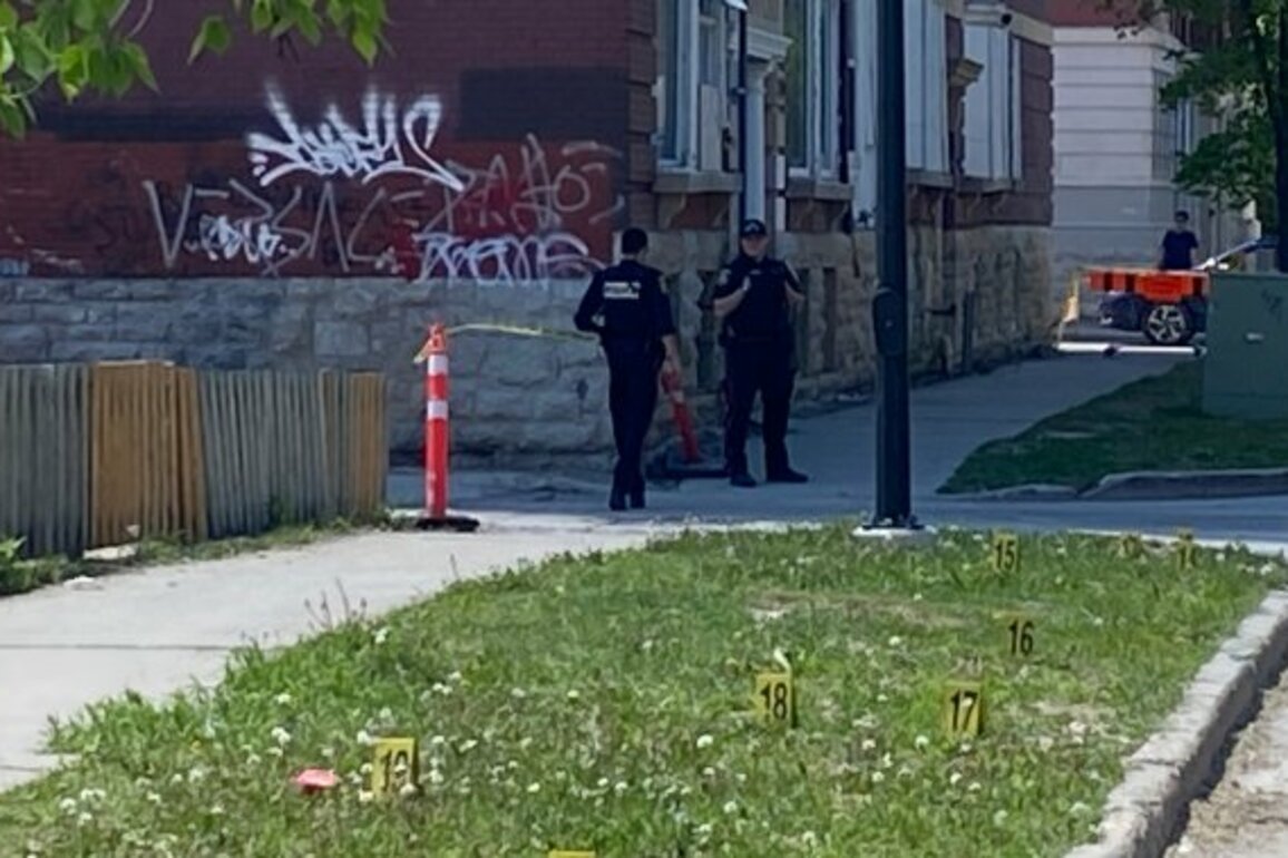Winnipeg police investigating early morning downtown homicide