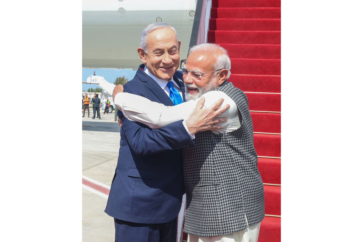 "Welcome my dear friend": PM Netanyahu greets PM Modi with warm hug