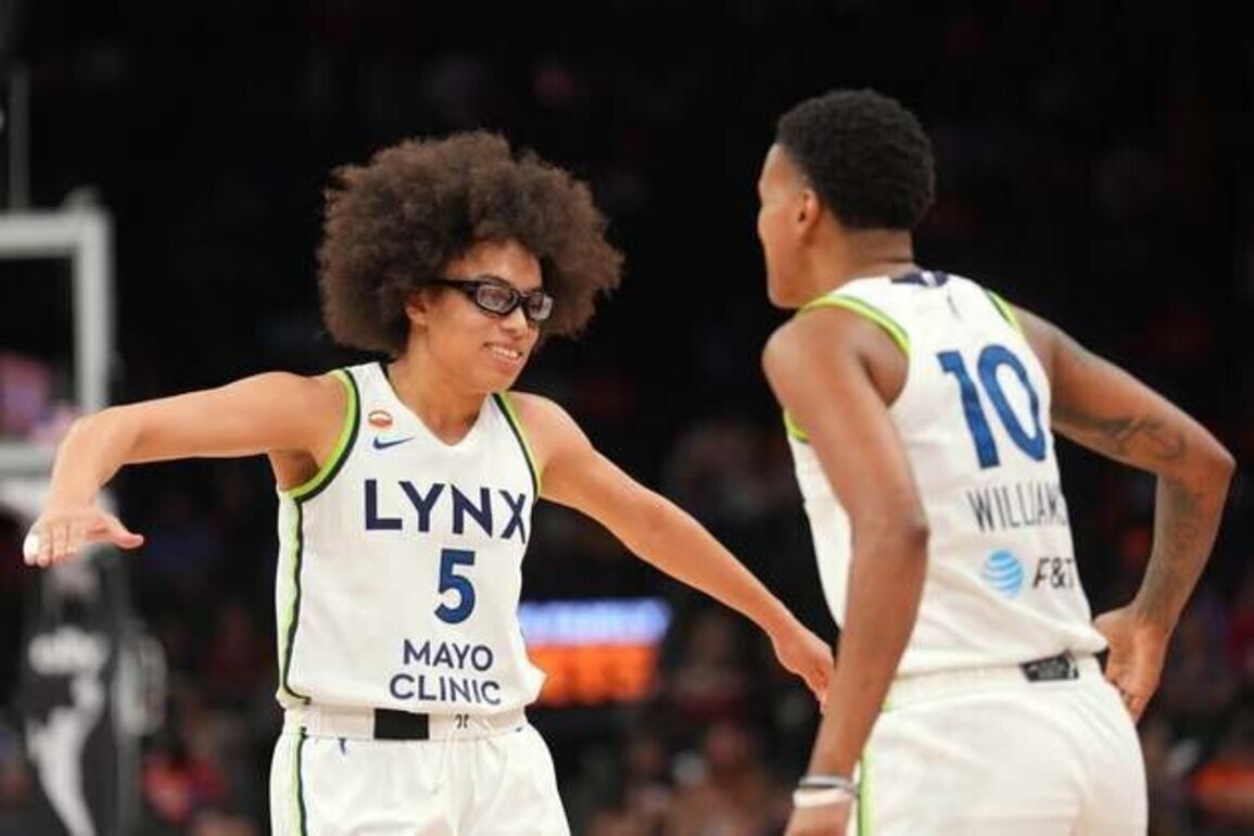 Lynx to put six-game win streak up against Storm