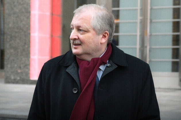 Russian ambassador sends New Years message to friendly Americans