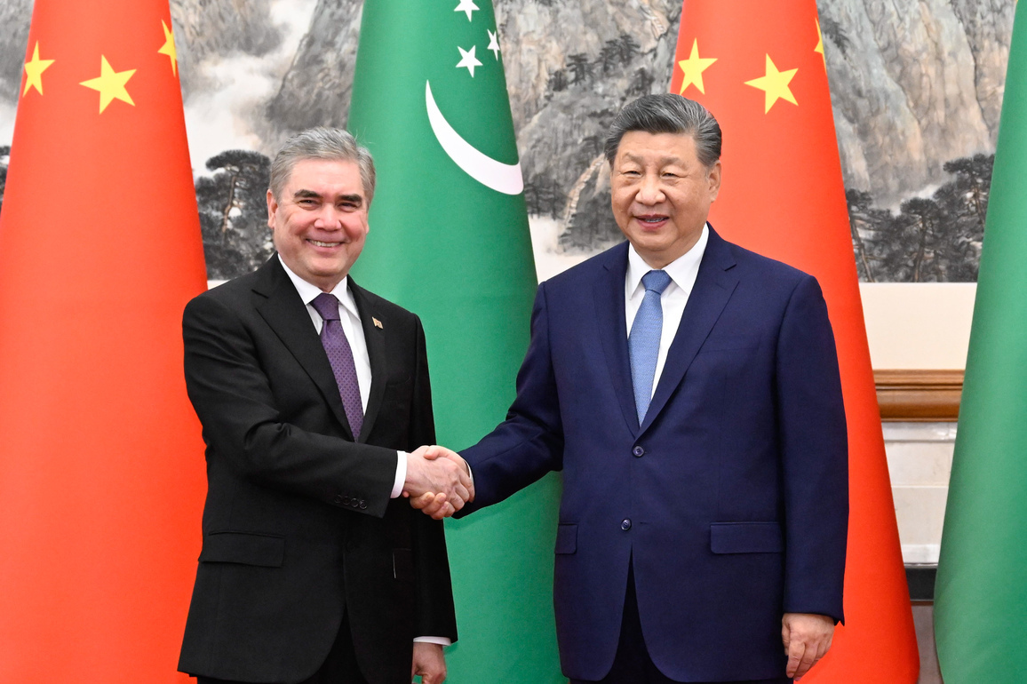 Xi's Album | Xi calls for strengthening cooperation with Turkmenistan in natural gas, trade, non-resource fields