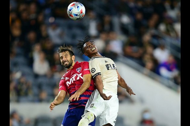 LAFC back in win column by blanking FC Dallas