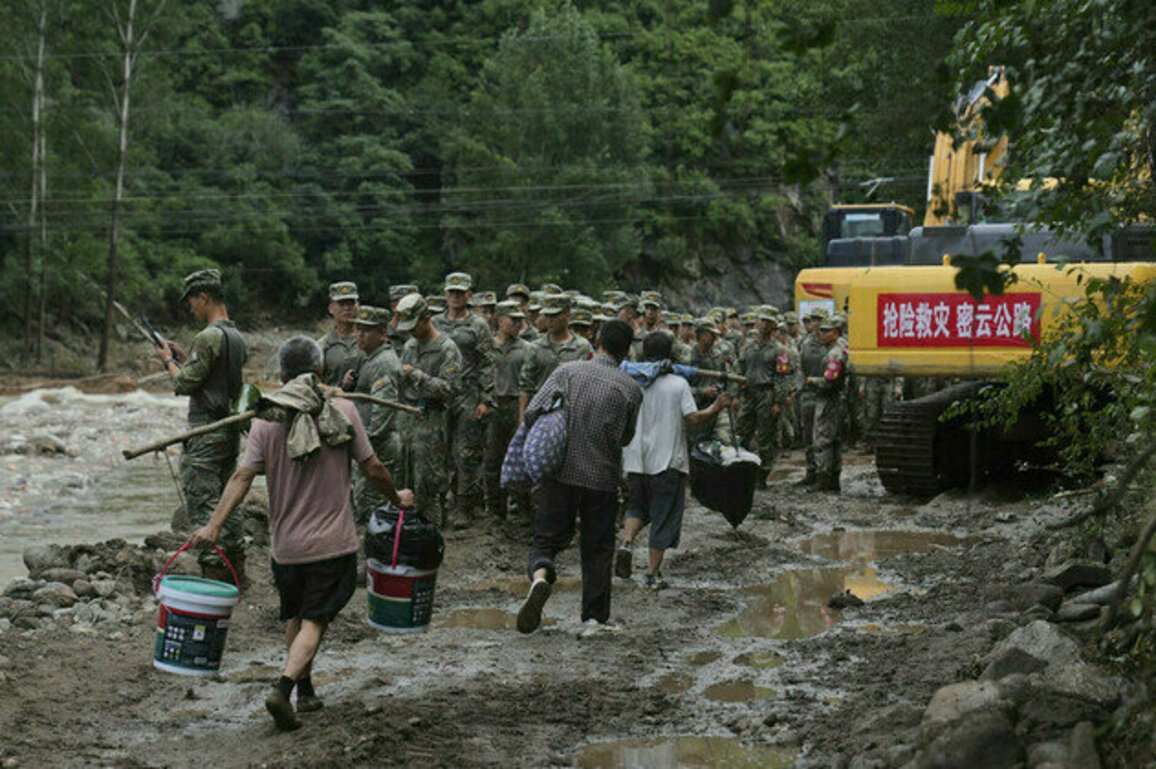 Dozens dead as China hit with years rainfall in days 