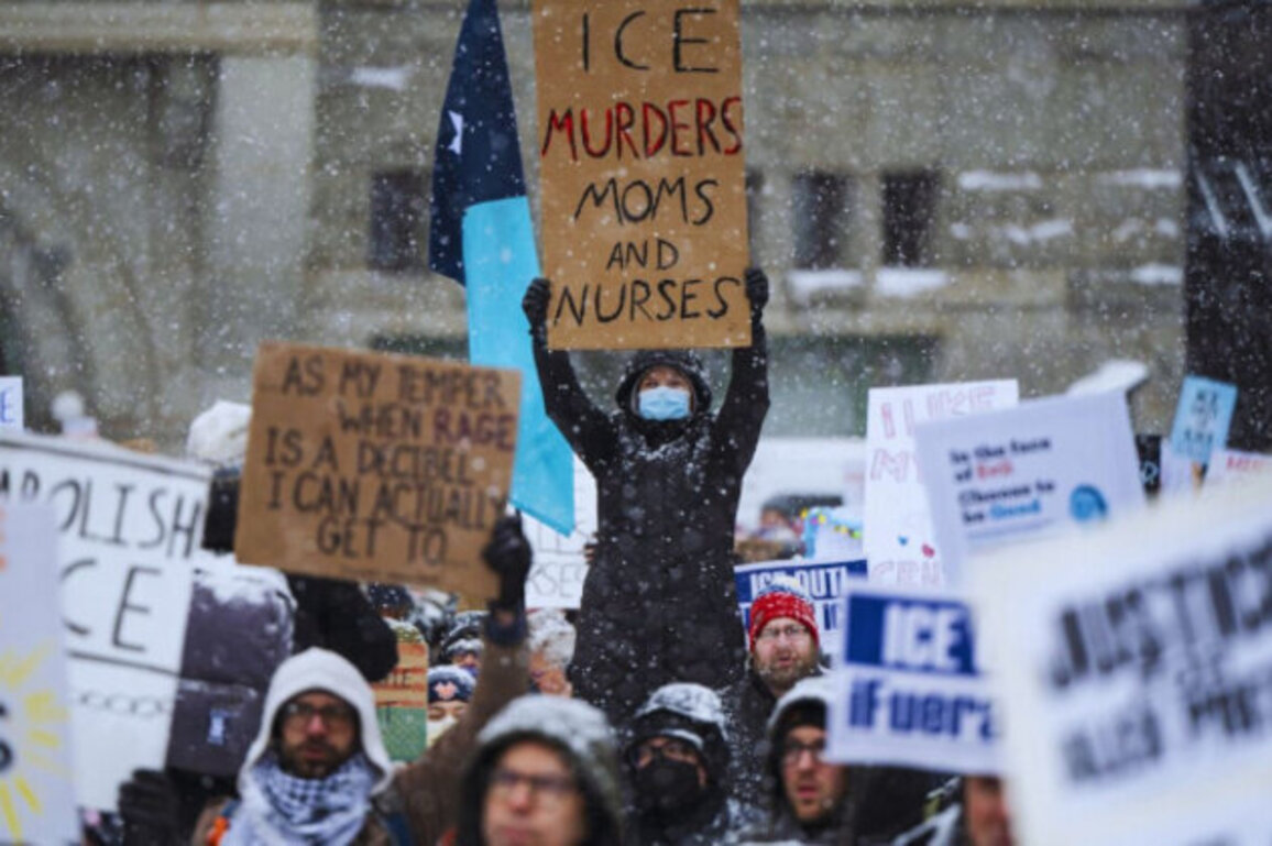 Protests Erupt Across the US After Fatal ICE Shootings in Minneapolis