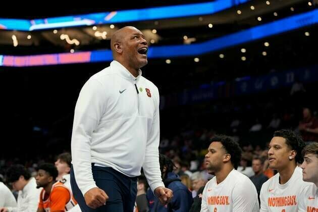 Kiyan Anthony scores 15 in debut as Syracuse drubs Binghamton