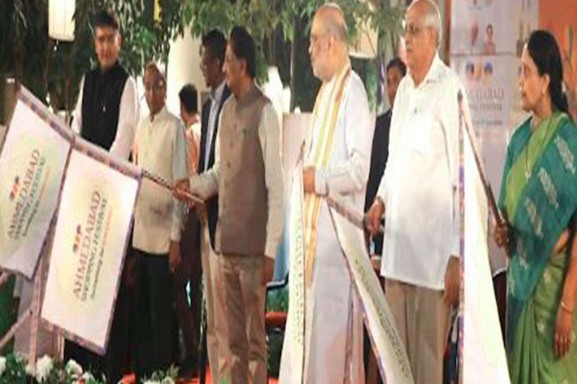 Gujarat: Amit Shah, CM Bhupendra Patel inaugurate Ahmedabad Shopping Festival