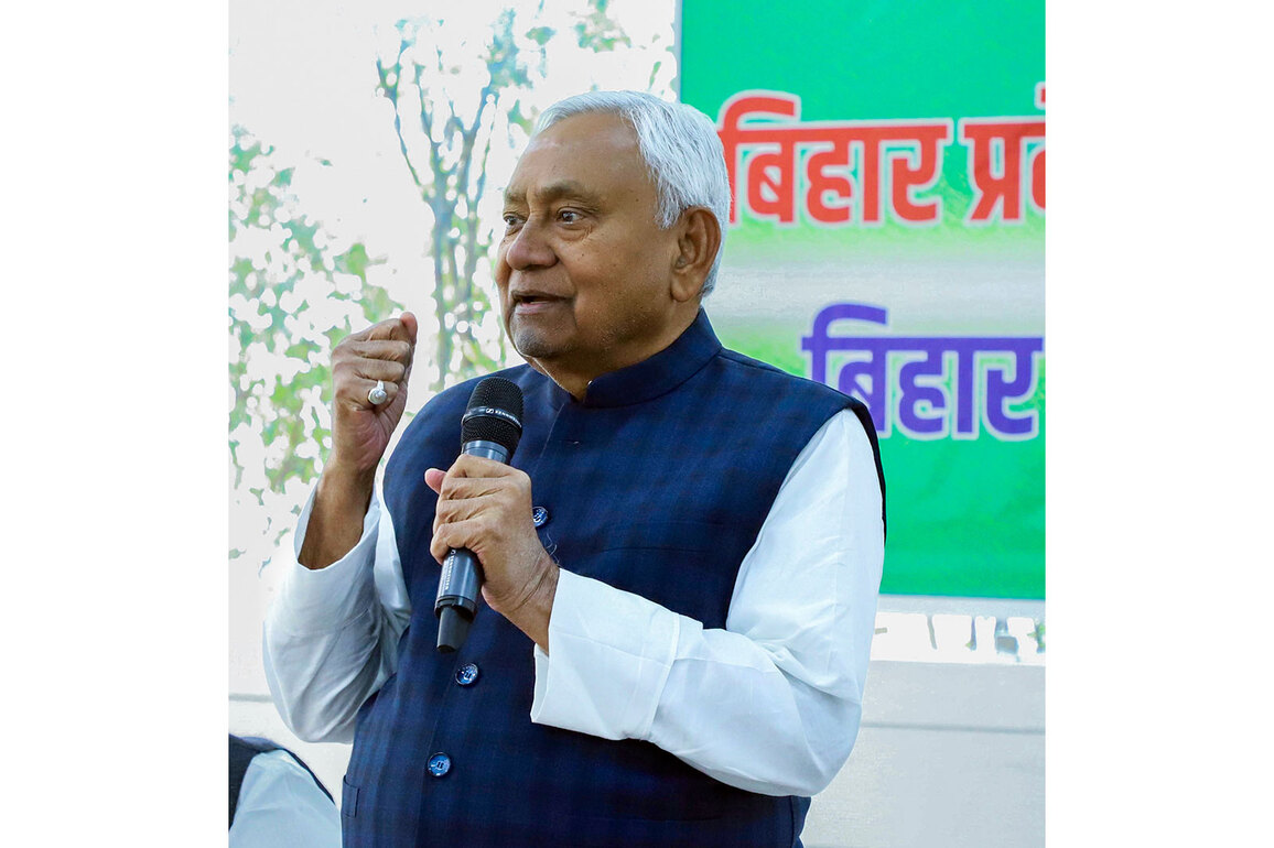 Bihar CM Nitish Kumar expresses grief, announces compensation after Chhattisgarh blast tragedy