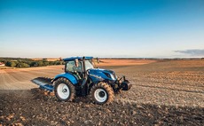 New Holland adds new Dynamic Command model to T6 range