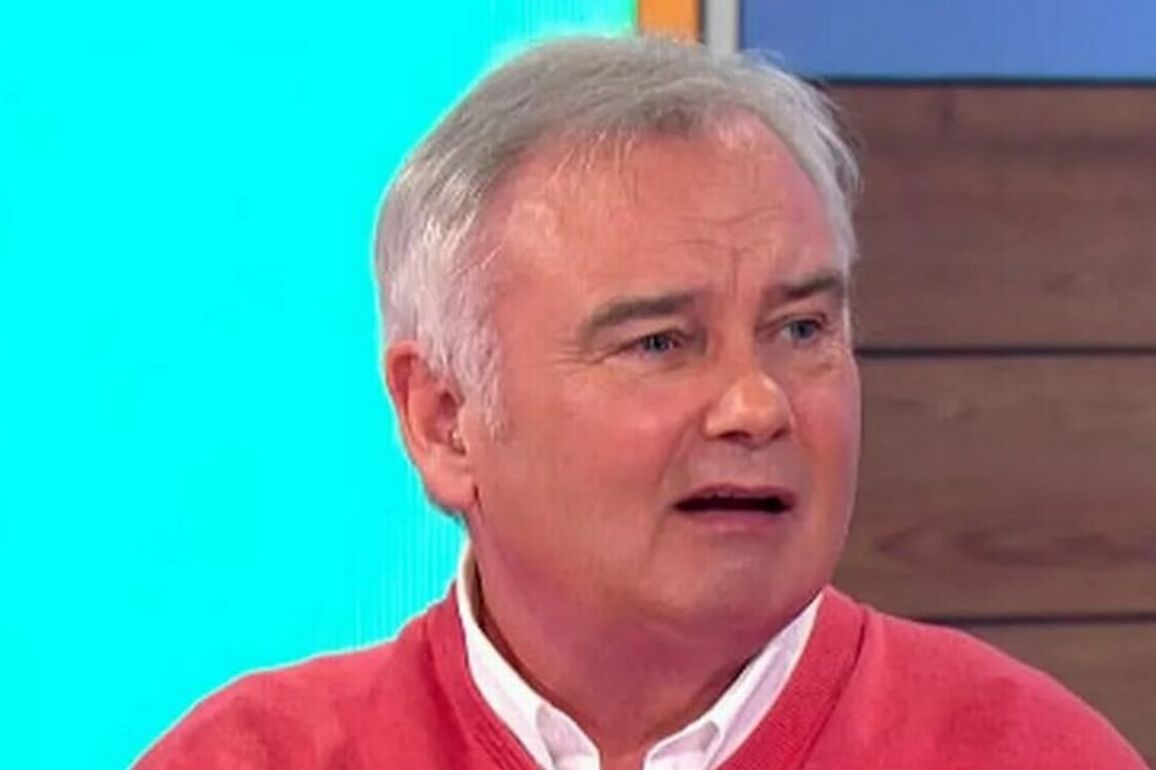 Eamonn Holmes breaks down in tears over family loss
