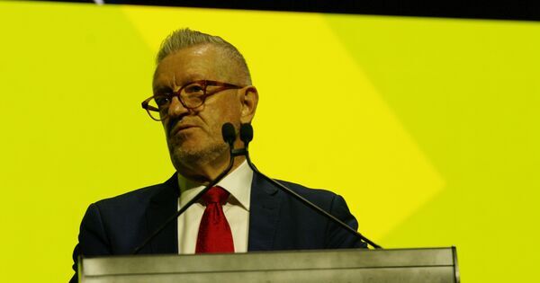METS could be mangled by govt's CGT fix