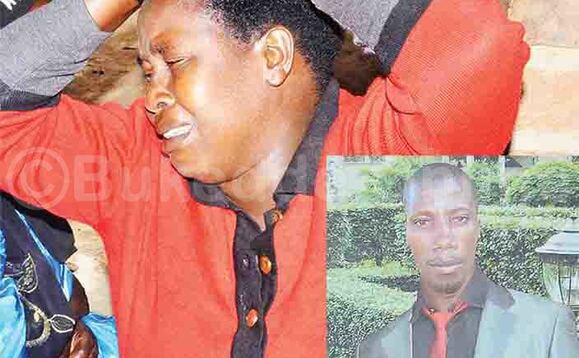 Owooluganda lwa Kawungeezi ng’ayaziraana ate mu katono ye Robert Kawungeezi eyattiddwa. Owooluganda lwa Kawungeezi ng’ayaziraana ate mu katono ye Robert Kawungeezi eyattiddwa.