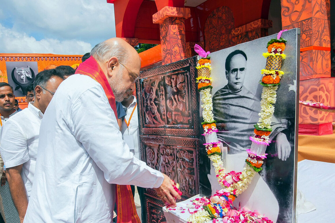 Amit Shah pays tribute to educator Ishwar Chandra Vidyasagar, says "his legacy represents virtues of India's culture, society"
