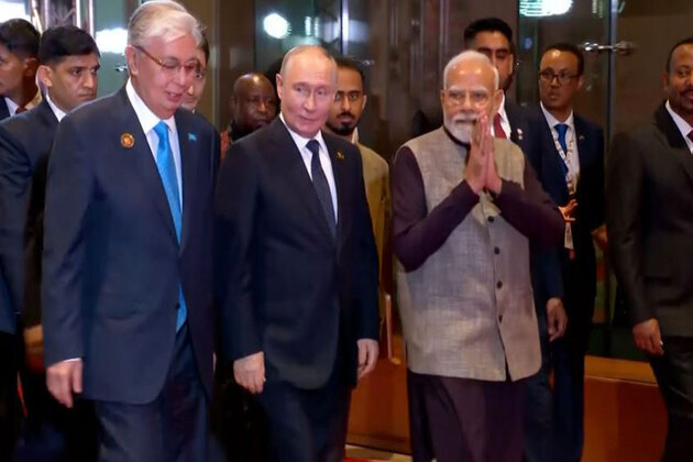 PM Modi hosts gala dinner for BRICS leaders, delegates at Bharat Mandapam