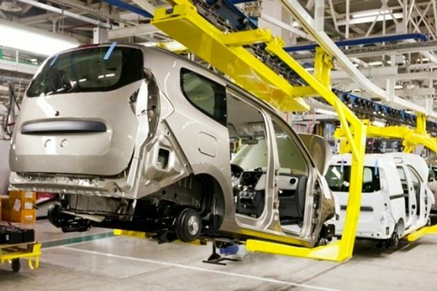 Carmakers warn chip shortage putting brakes on recovery